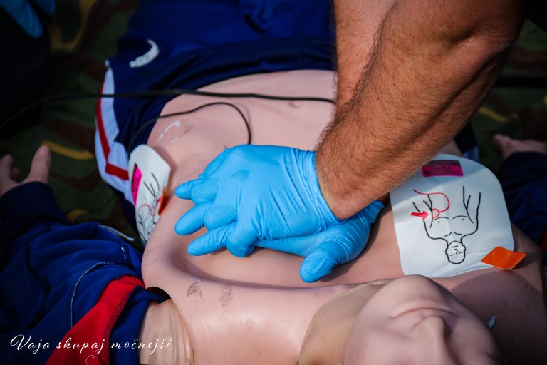 Oživljanje lutke vaja